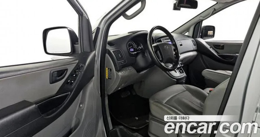 Hyundai Starex 