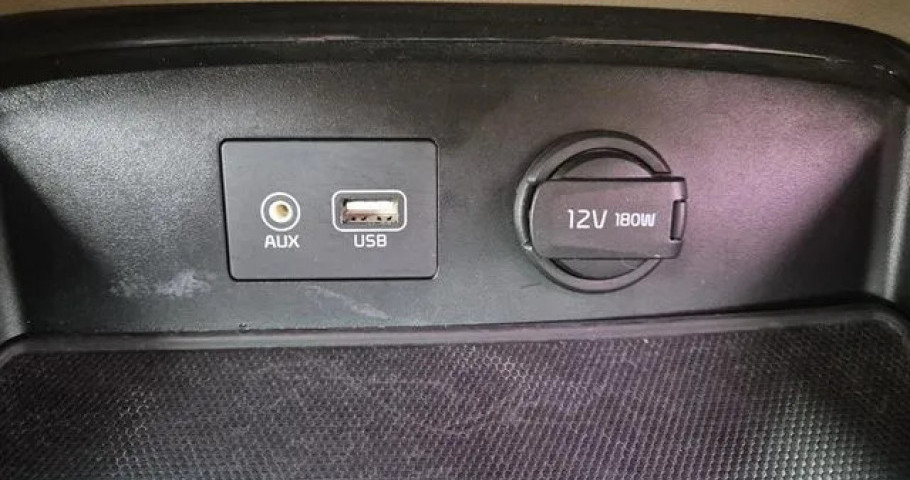 Kia Carnival 