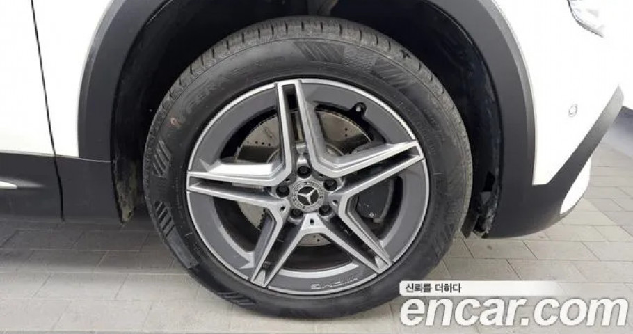 Mercedes-Benz Glb-Class 