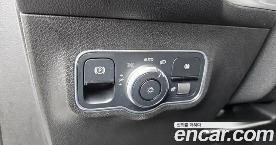 Mercedes-Benz Glb-Class 