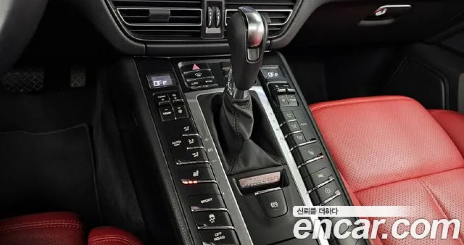 Porsche Macan 