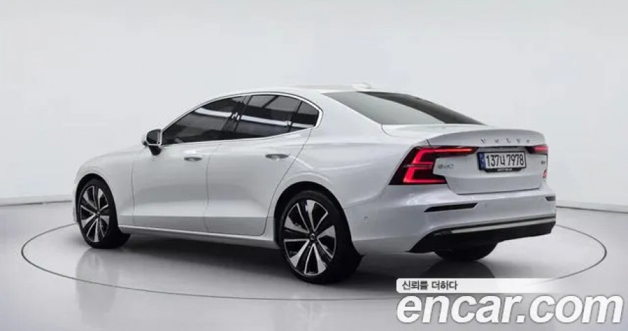 Volvo S60 