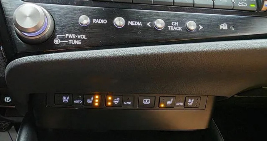 Lexus Es 