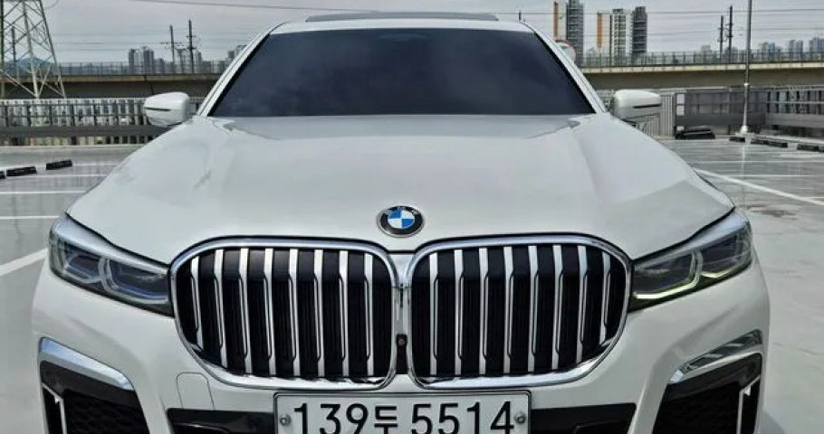 Bmw 7-Series 