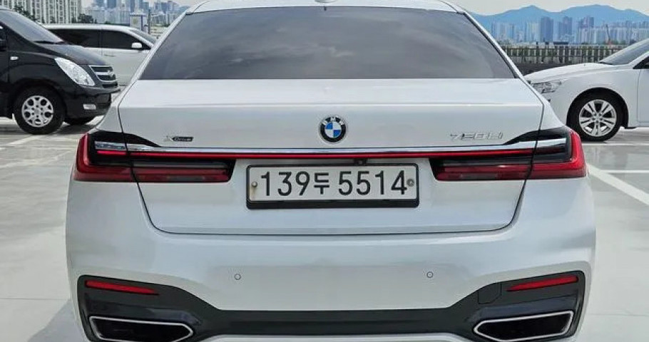 Bmw 7-Series 