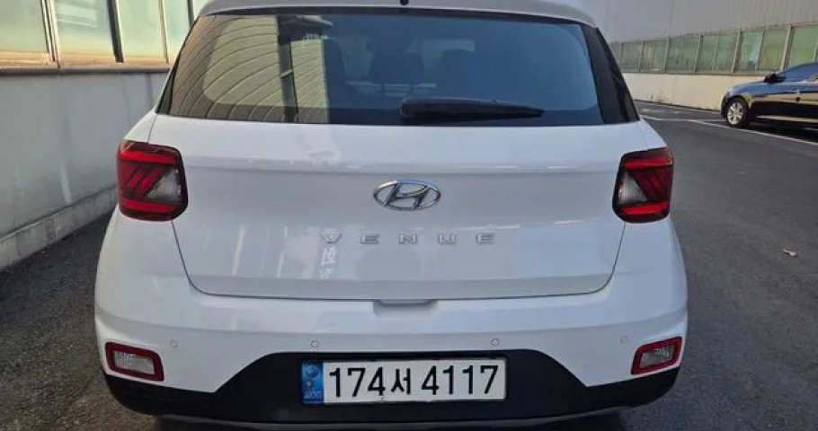 Hyundai Venue 