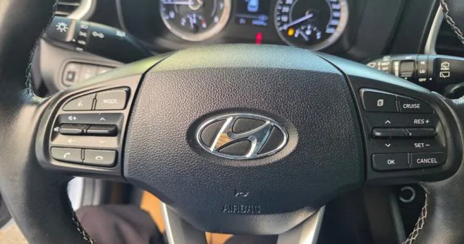 Hyundai Venue 