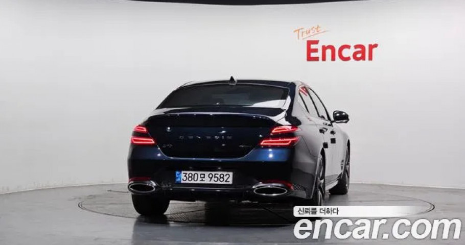 Genesis G70 