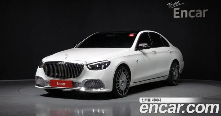 Mercedes-Benz E-Class 