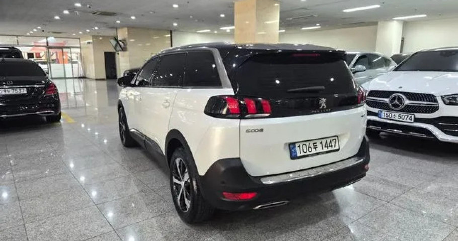 Peugeot 5008 