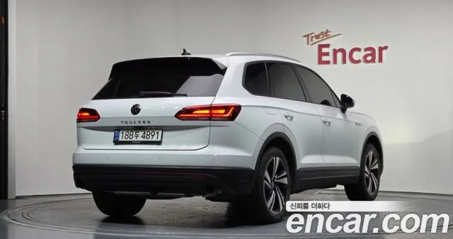 Volkswagen Touareg 