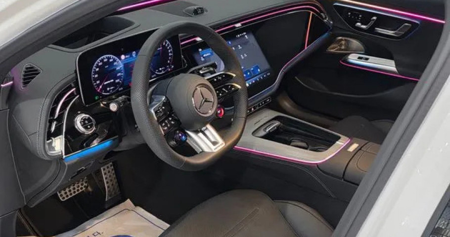 Mercedes-Benz E-Class 