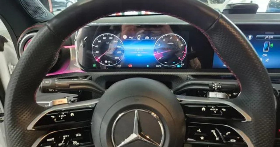 Mercedes-Benz Cla-Class 