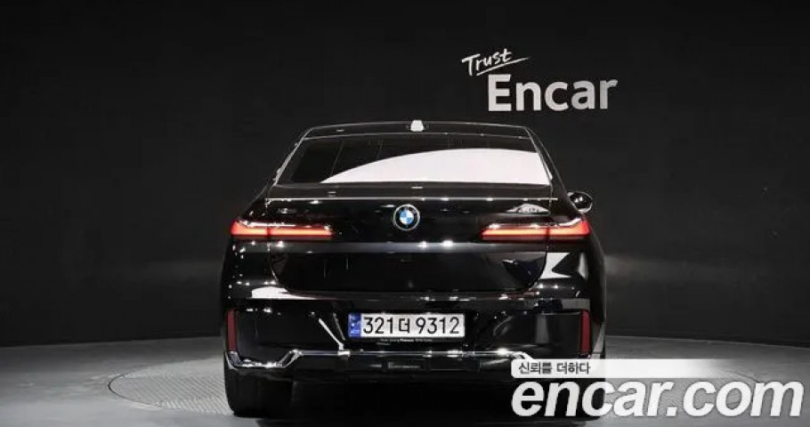 Bmw 7-Series 