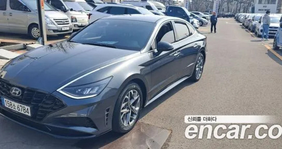 Hyundai Sonata 