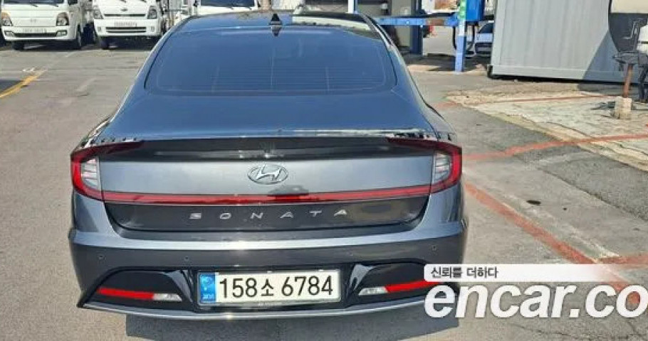 Hyundai Sonata 