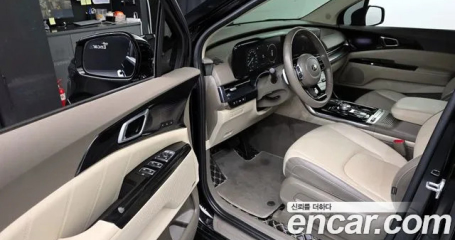 Kia Carnival 