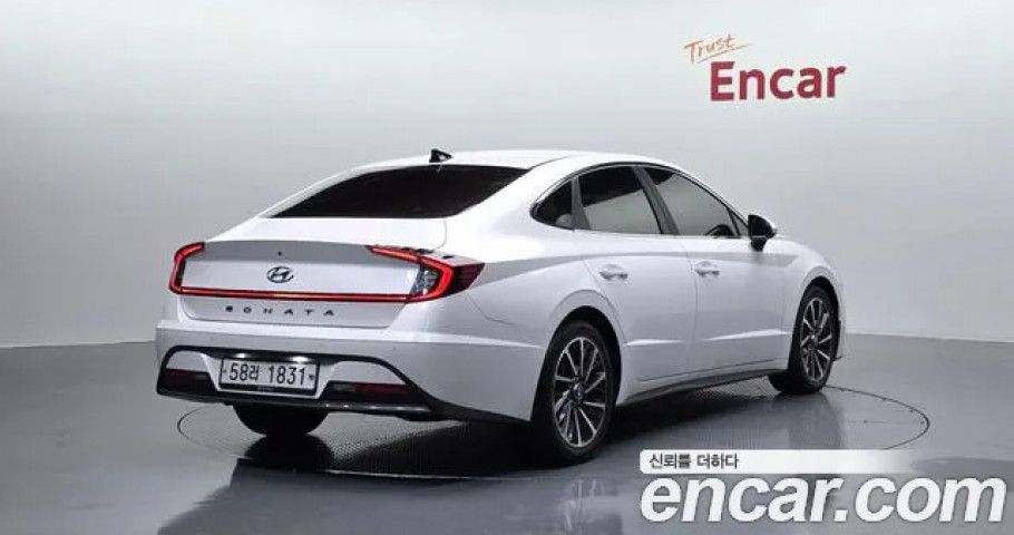 Hyundai Sonata 