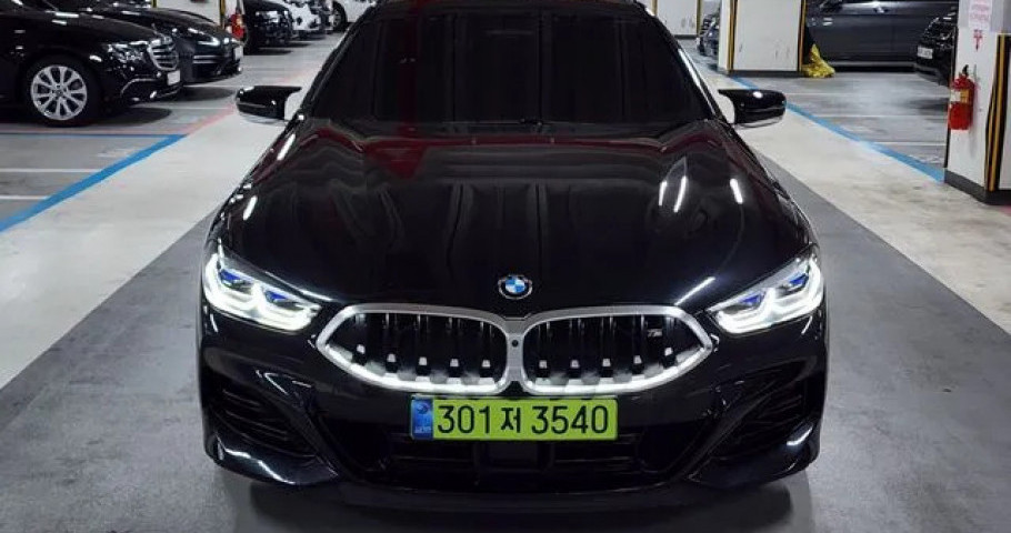 Bmw 8-Series 