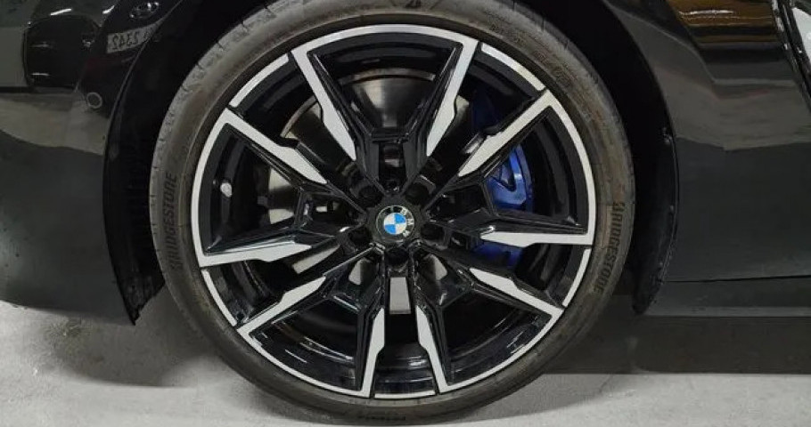 Bmw 8-Series 