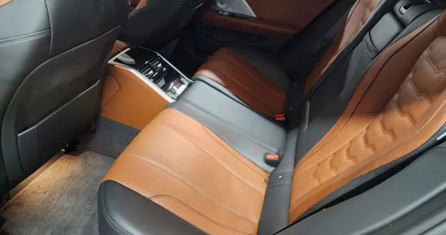 Bmw 8-Series 