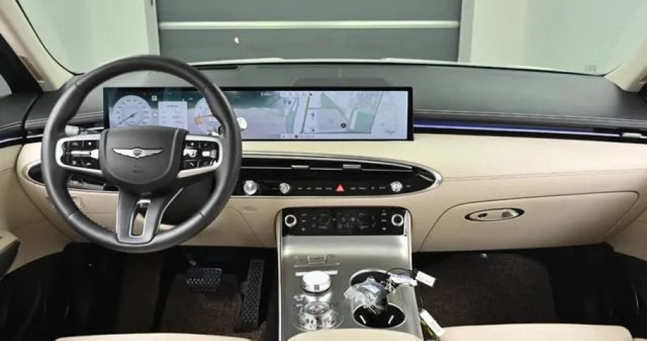 Genesis Gv70 
