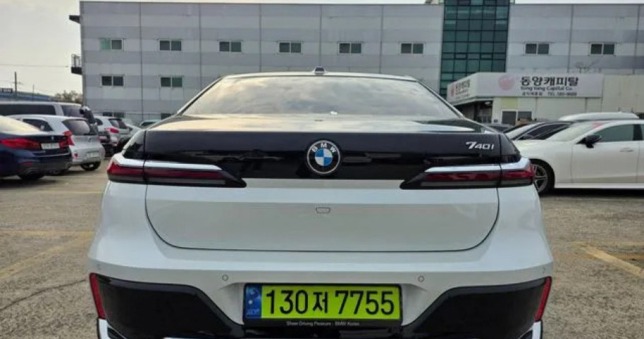 Bmw 7-Series 