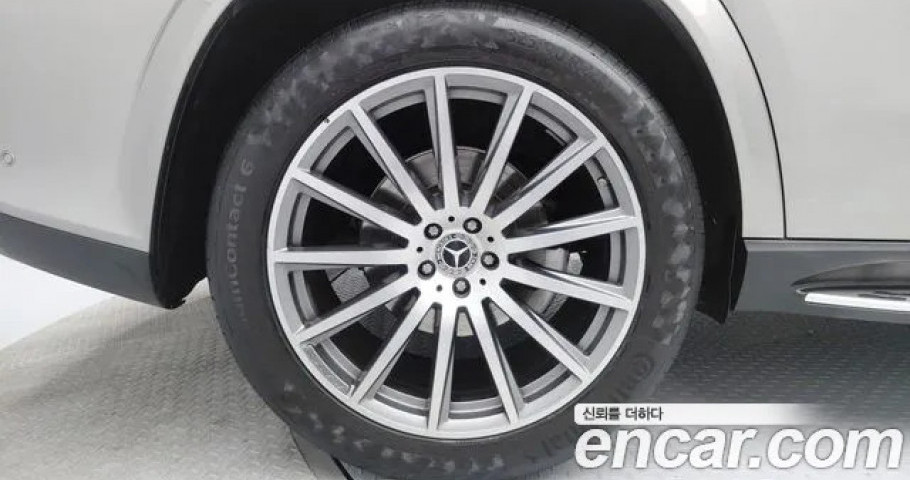 Mercedes-Benz Gls-Class 