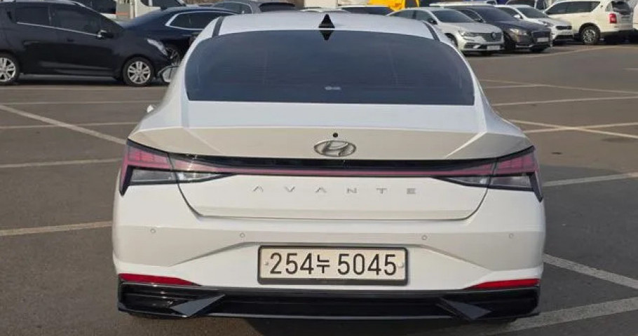Hyundai Avante (Elantra) 