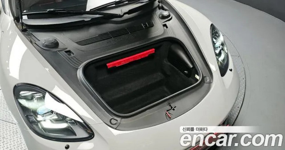 Porsche 718 
