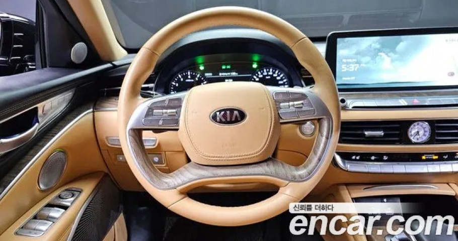 Kia K9 