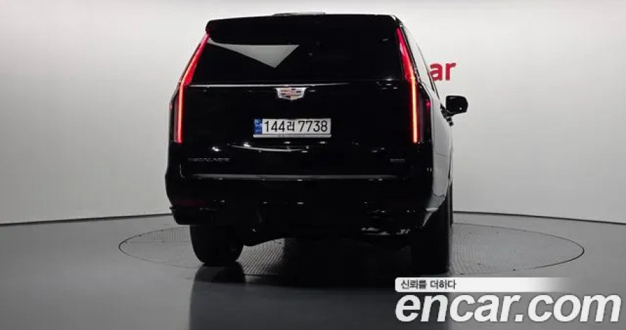 Cadillac Escalade 
