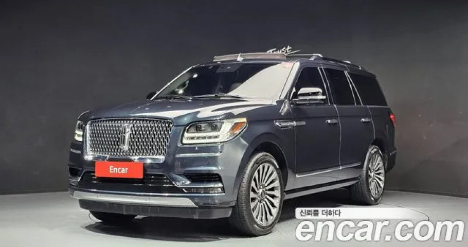 Lincoln Navigator 