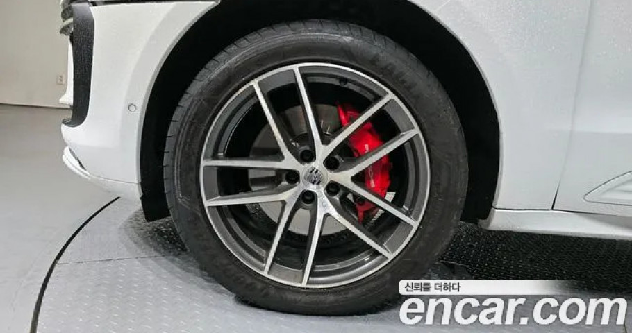 Porsche Macan 
