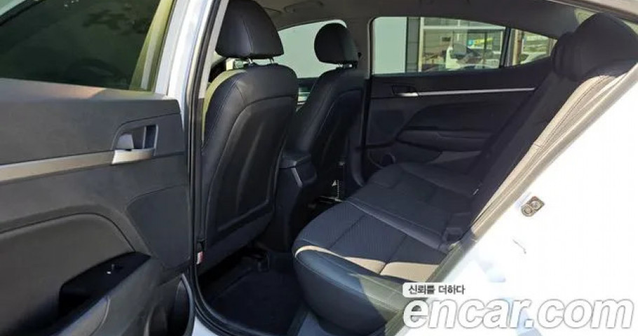 Hyundai Avante (Elantra) 