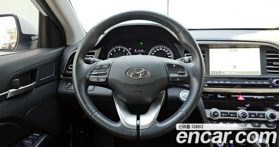 Hyundai Avante (Elantra) 