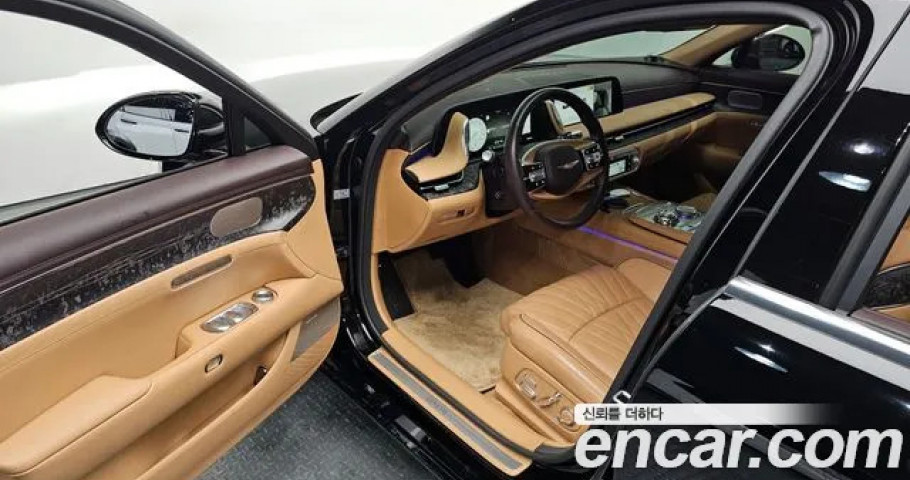 Genesis G90 