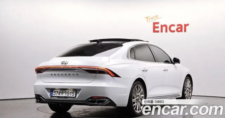 Hyundai Grandeur 