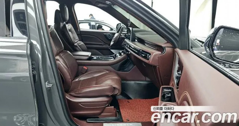 Lincoln Aviator 