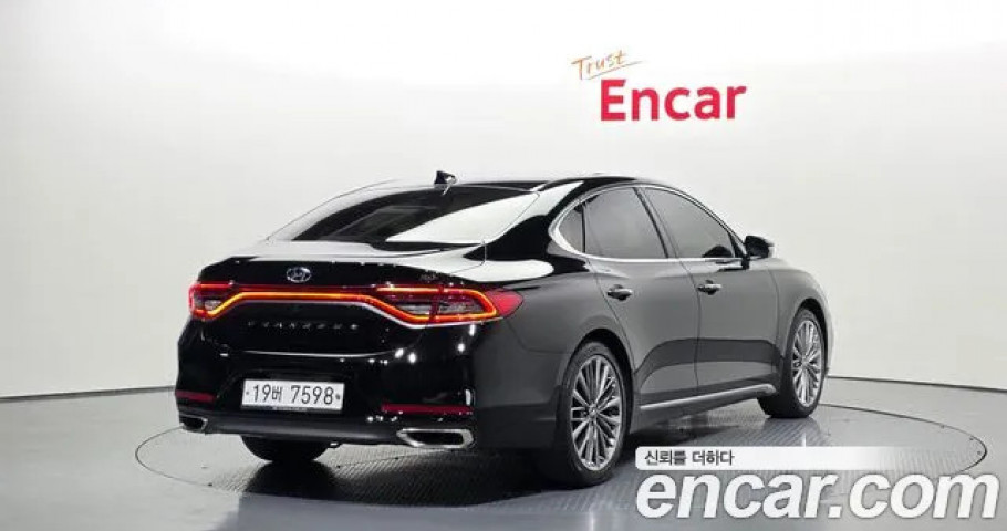 Hyundai Grandeur 