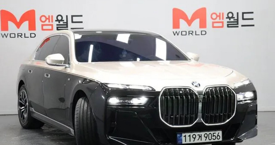 Bmw 7-Series 
