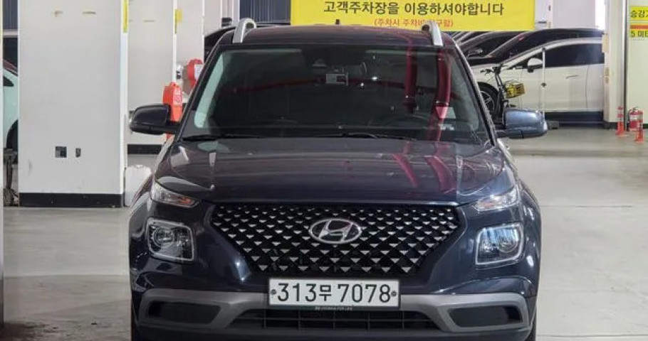 Hyundai Venue 