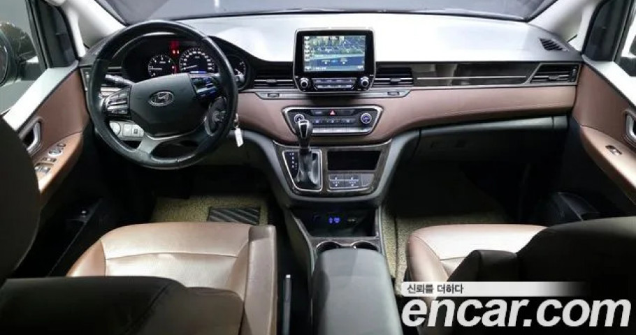 Hyundai Starex 