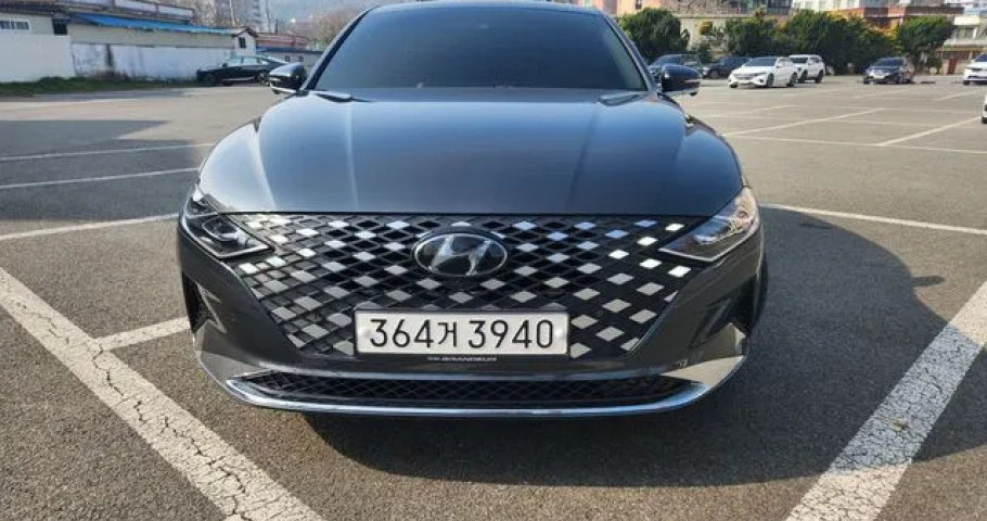 Hyundai Grandeur 