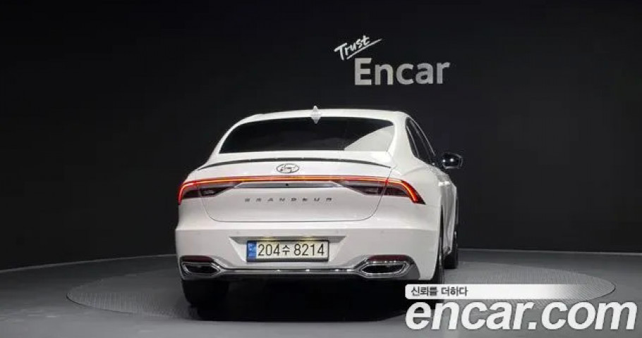 Hyundai Grandeur 