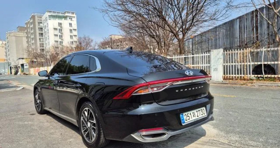 Hyundai Grandeur 
