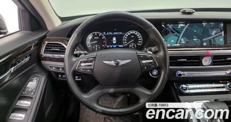 Genesis G90 