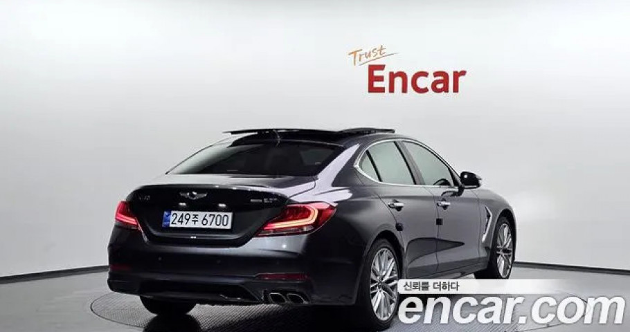Genesis G70 