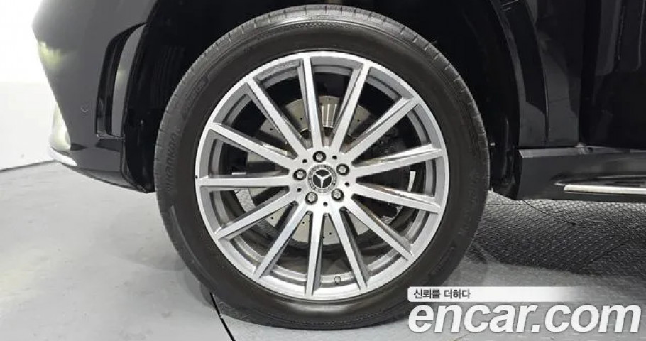 Mercedes-Benz Gls-Class 