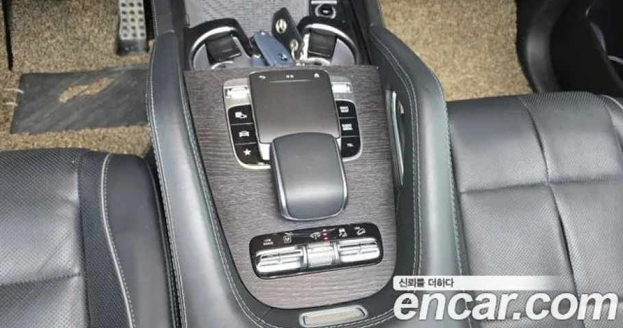 Mercedes-Benz Gls-Class 